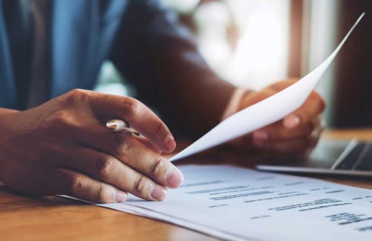 Desi Dad’s Hilarious Reply After Son Gets Amazon Job Goes Viral