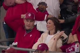 Heisman Winner Fernando Mendoza Shares Special Bond With His Mother